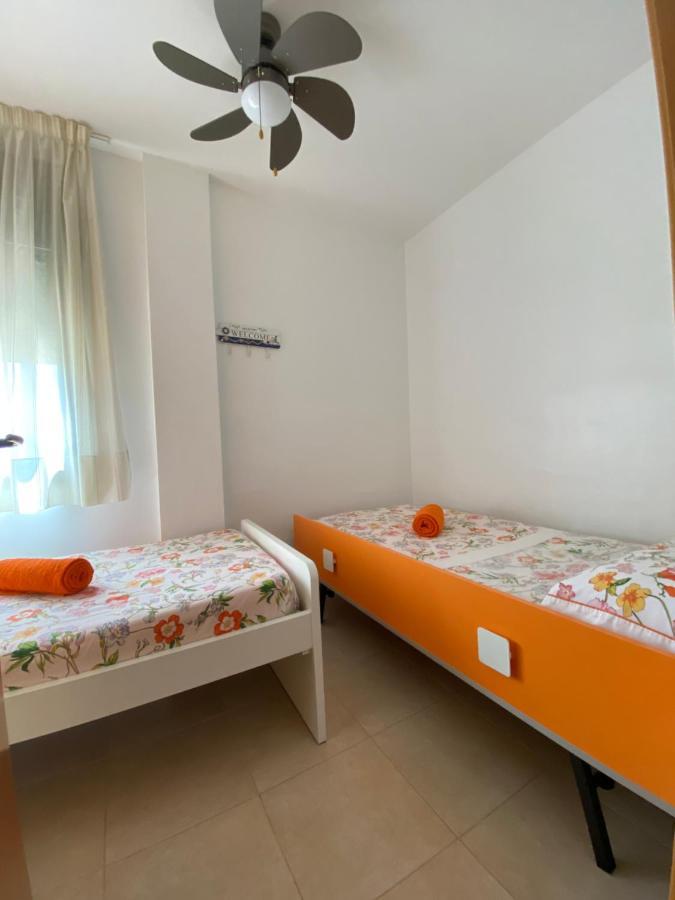 Apartament Apartament Joan L'Ampolla Zewnętrze zdjęcie